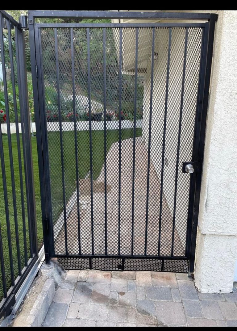 483 14b626b7ae9738820fb3df489fba8b04 exif.jpg 4 - Iron Men Gate & Door Design LA Gates & Doors
